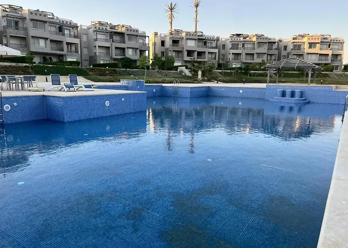 1bdr On Direct Swimming Pool Einbay Ain Sukhna